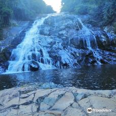 Debengeni Waterfall-察嫩