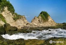 Karang Nini Beach景点图片