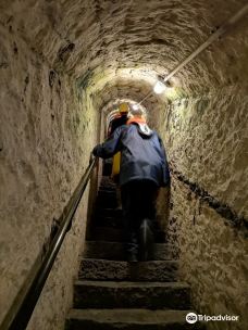 German Volcano Museum lava dome-门迪希