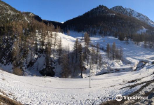 The Tibetan Bridge景点图片