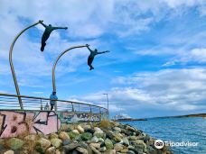 Monumento al viento-纳塔莱斯港