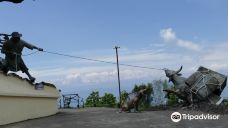 Monumento a los Colonizadores-马尼萨莱斯