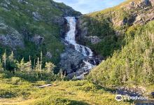 Barachois Falls Hiking Trail景点图片