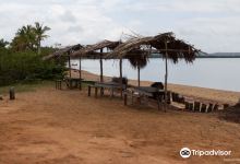 Praia Da Pedra景点图片