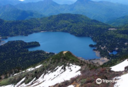 Mount Hiuchigatake景点图片