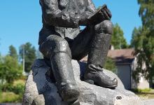 Väinö Kataja Statue景点图片