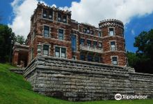 Lambert Castle景点图片