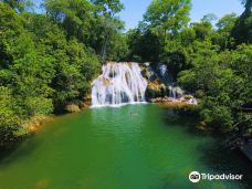 Serra da Bodoquena Waterfalls-博多克纳