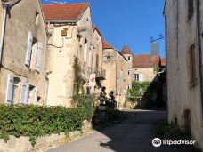 奥泽兰河畔弗拉维尼-奥泽兰河畔弗拉维尼