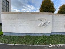 Lorraine American Cemetery and Memorial‎-圣阿沃尔德