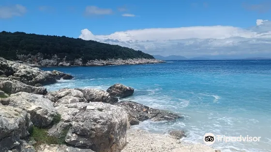 Kimilia Beach