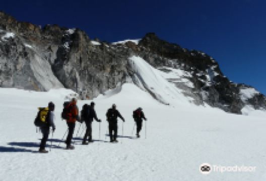 Makalu Barun National Park景点图片
