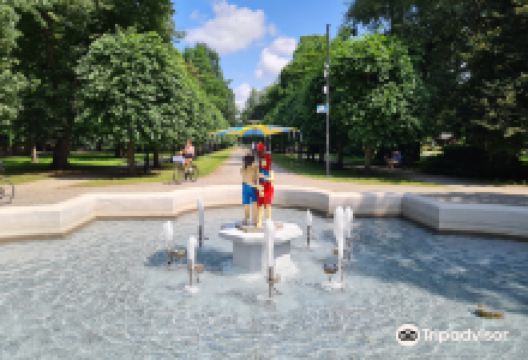 Jas i Malgosia Fountain景点图片