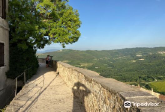 Ancient City Walls景点图片