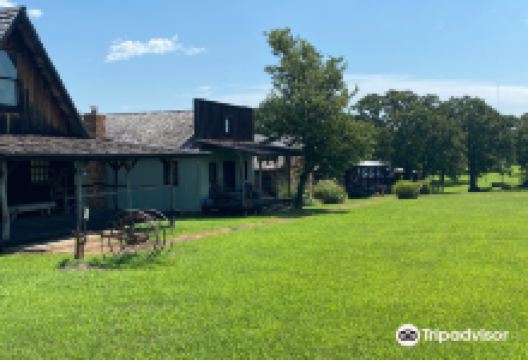 Prairie Song Indian Territory景点图片