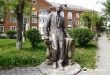 Monument to Maksim Gorkiy景点图片