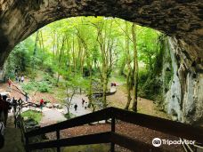 Cuevas de Zugarramurdi-苏伽拉莫蒂