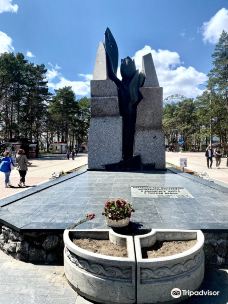 Monument Black Tulip-哈巴罗夫斯克