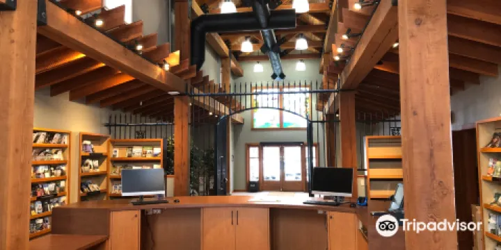 Penticton & Wine Country Visitor Centre