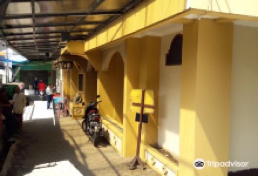 Mungsolkanas Mosque景点图片