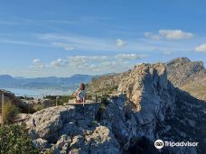 Mirador de Sa Creueta-波连萨港