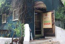 Mock Red Hill景点图片