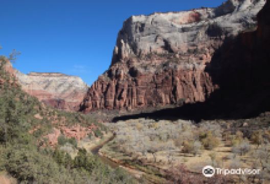 Kayenta Trail景点图片