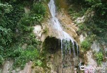 Waterfall Men's Tears景点图片