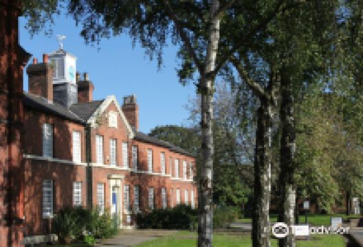 Weaver Hall Museum and Workhouse景点图片