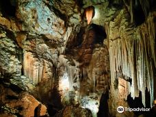 Aven d'Orgnac Grand Site de France-奥尔尼亚克拉旺