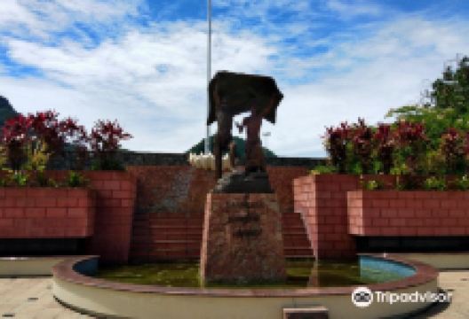 Liberty Monument景点图片