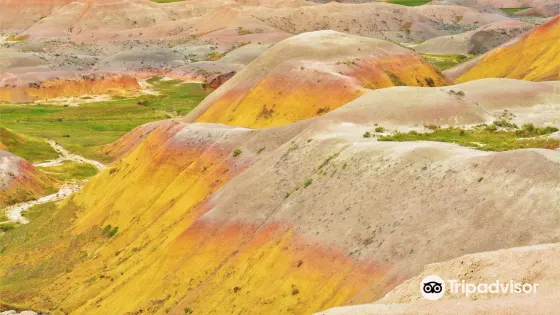 Yellow Mounds Overlook