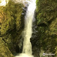 Hyakken-daki Waterfall-新城市