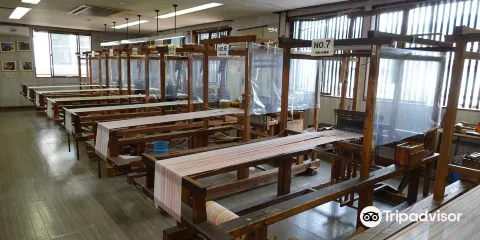 塩沢つむぎ記念館