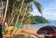 Ao Tan Khu Beach景点图片