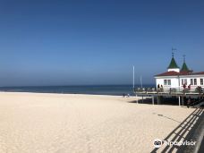 Seebrücke-黑灵斯多夫