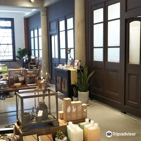 新芳春茶行
