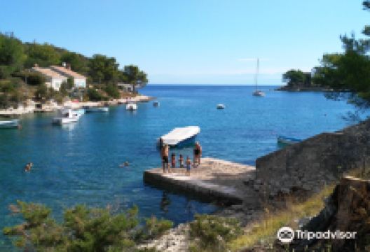 Valdarke Beach景点图片