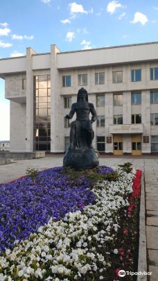 萨拉瓦特·尤拉耶夫雕像-乌法