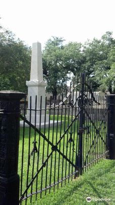 St. John's Historic Cemetery-蒂博多