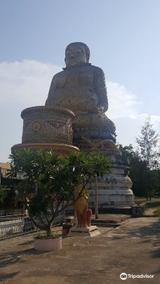 Wat LangSan Prasit-Tha Chin