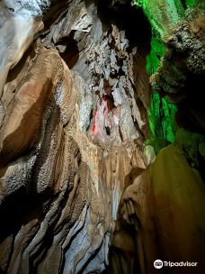 Tham Chang Cave-万荣