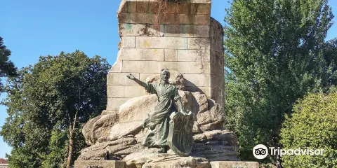 Monumento a los Heroes de Puente Sampayo
