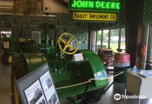 Gaetz Tractor Museum景点图片