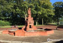 Gladstone Memorial Fountain Widnes景点图片