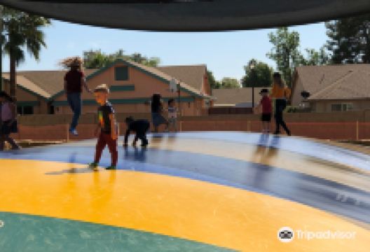 Tolmachoff Farms景点图片