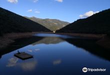 Ladon Lake景点图片