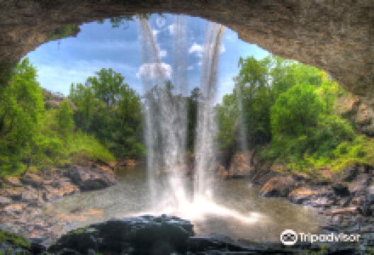 Noccalula Falls Park & Campground景点图片