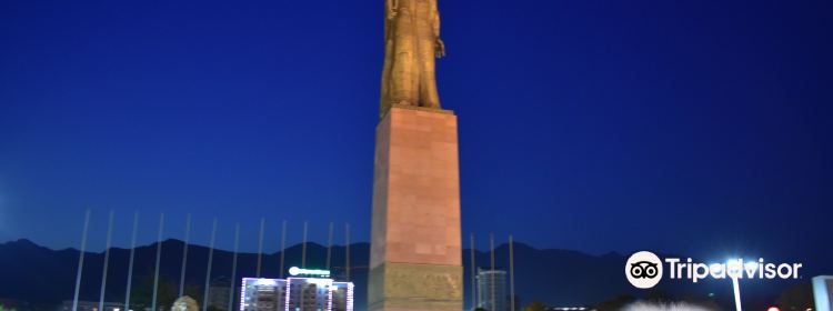 595352409