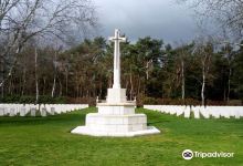 Mierlo war cemetary景点图片